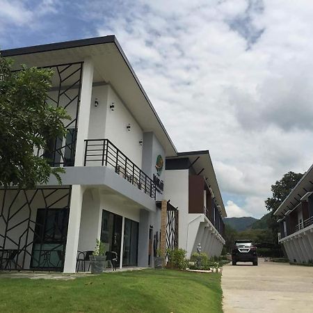 Makan Resort Kanchanaburi Exterior foto